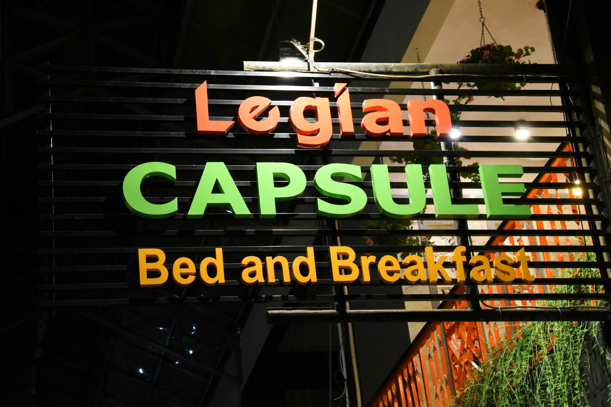 Legian Capsule Hotel Exterior foto